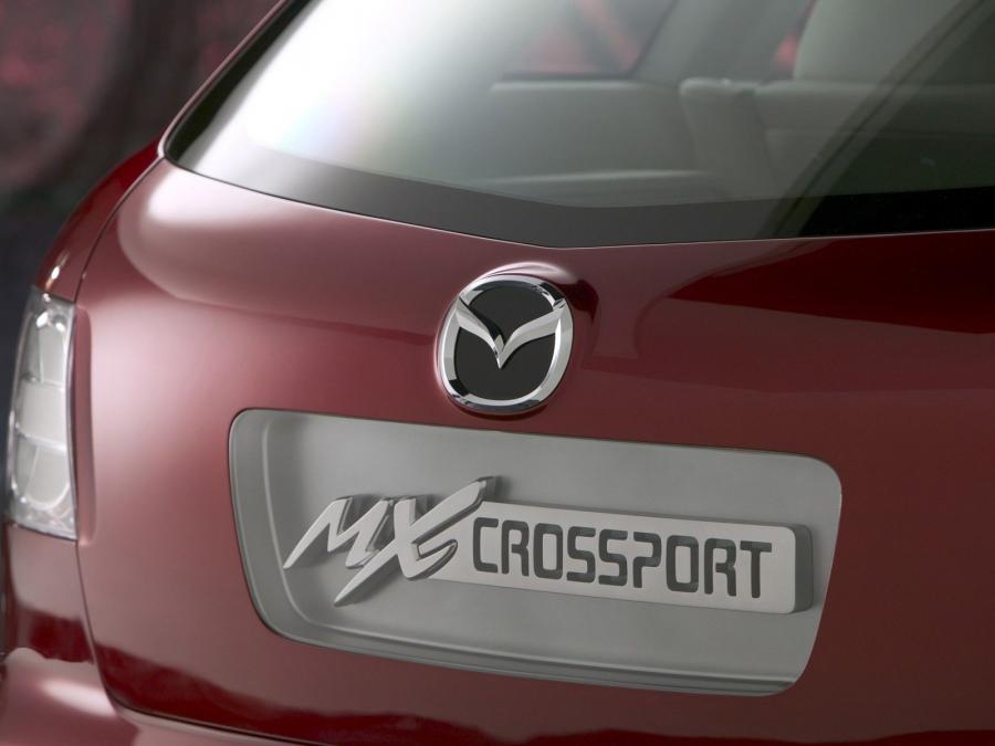  Mazda MX Crossport Concept 2005 года  (фото 21 из 59)